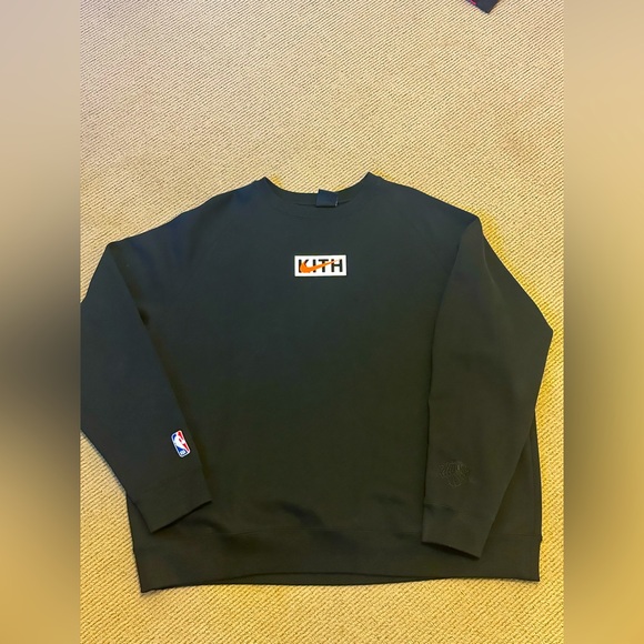 Kith x Nike x NBA x Knicks crewneck RARE